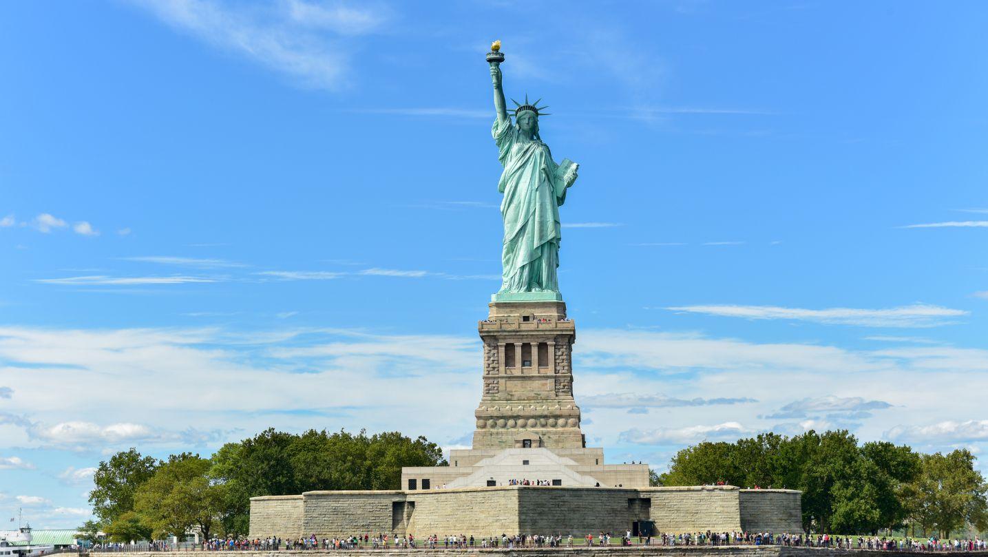 How to Visit the Statue of Liberty: A Guide for Travelers