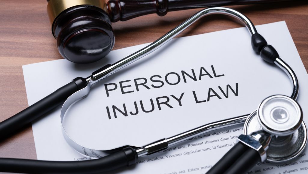 Personal Injury Lawyers: How to Find, Hire, Their Roles, and Average Earnings!